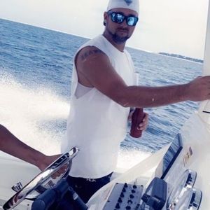 Meet your Posher, Travis